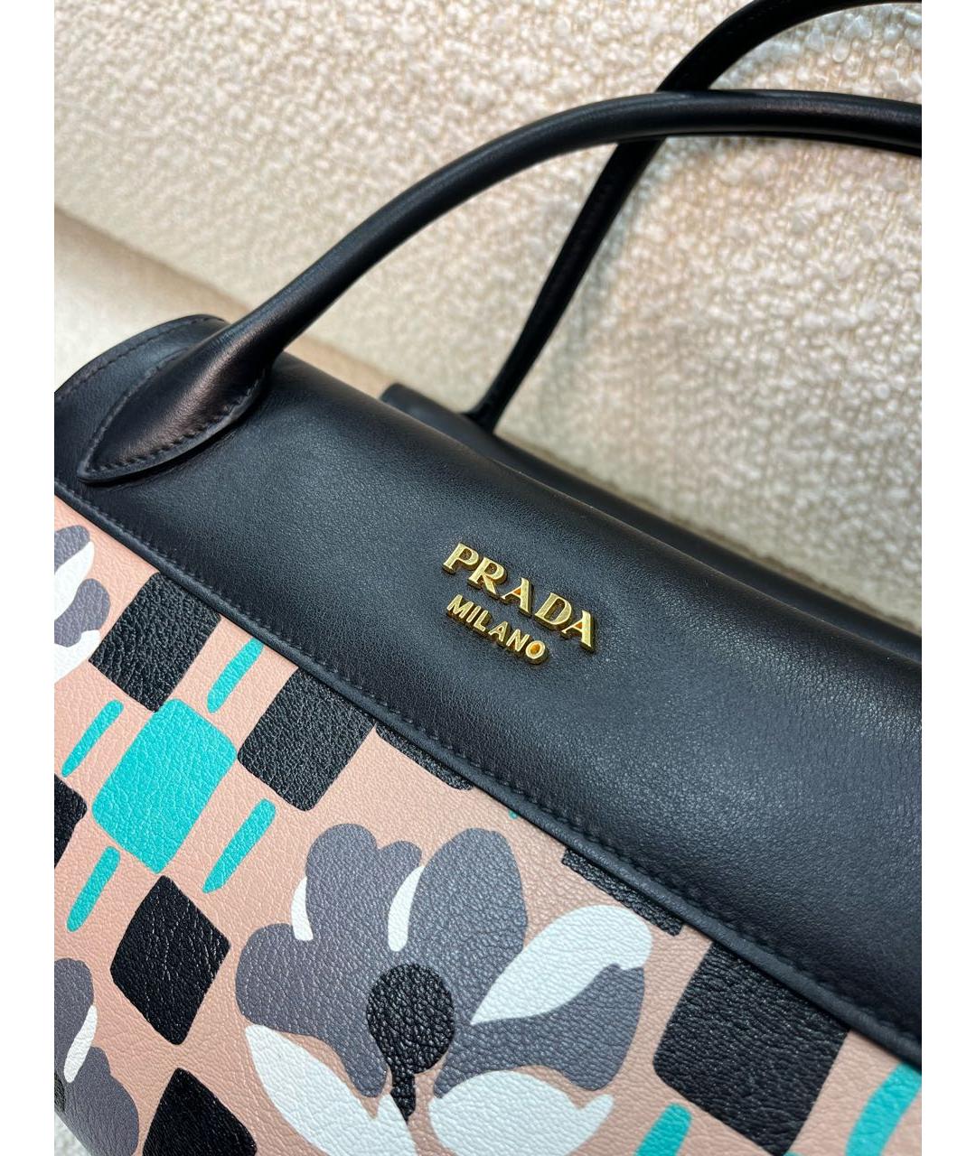 PRADA Черная кожаная сумка с короткими ручками, фото 7