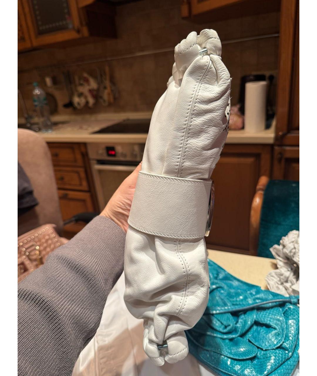 ROBERTO CAVALLI Бирюзовая кожаная сумка с короткими ручками, фото 3