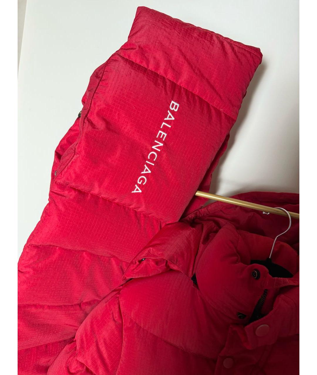 BALENCIAGA Красный пуховик, фото 2