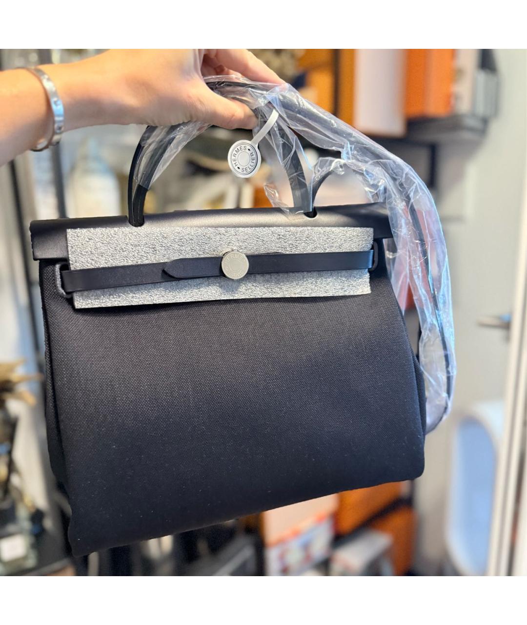 HERMES Черная сумка с короткими ручками, фото 9