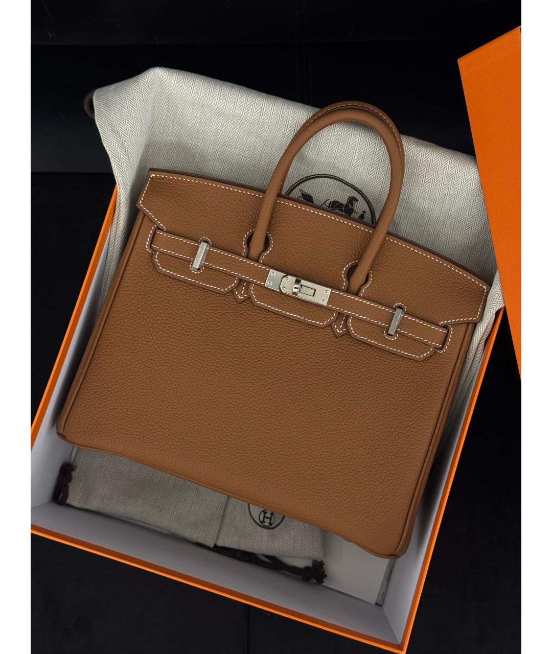 HERMES Коричневая кожаная сумка с короткими ручками, фото 2