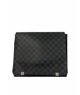 LOUIS VUITTON Сумка на плечо