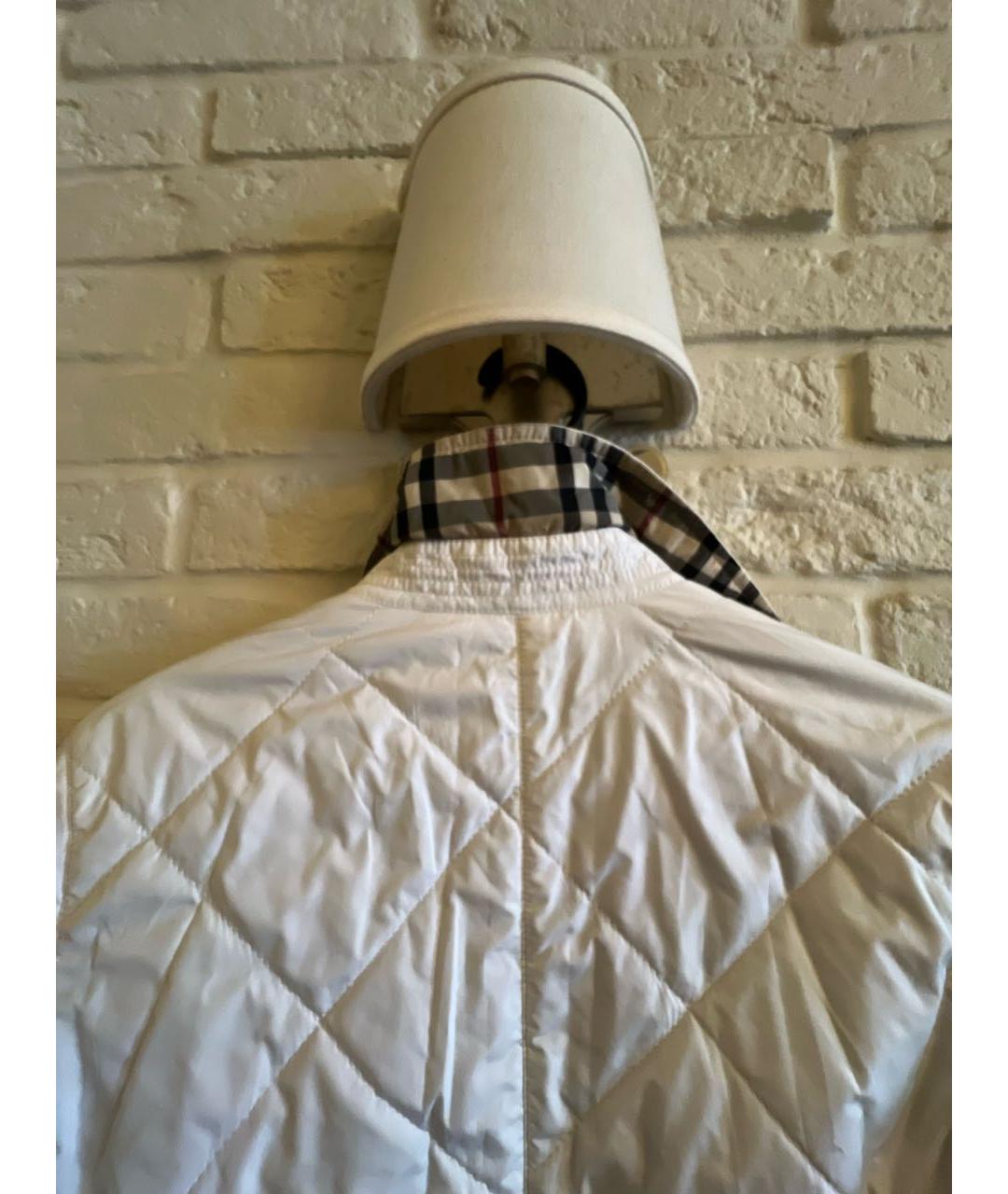 BURBERRY Белая полиэстеровая куртка, фото 6