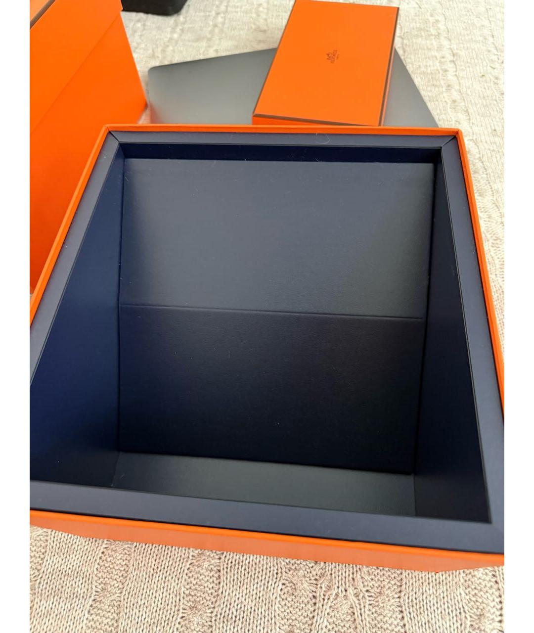 HERMES Черная кожаная сумка с короткими ручками, фото 2