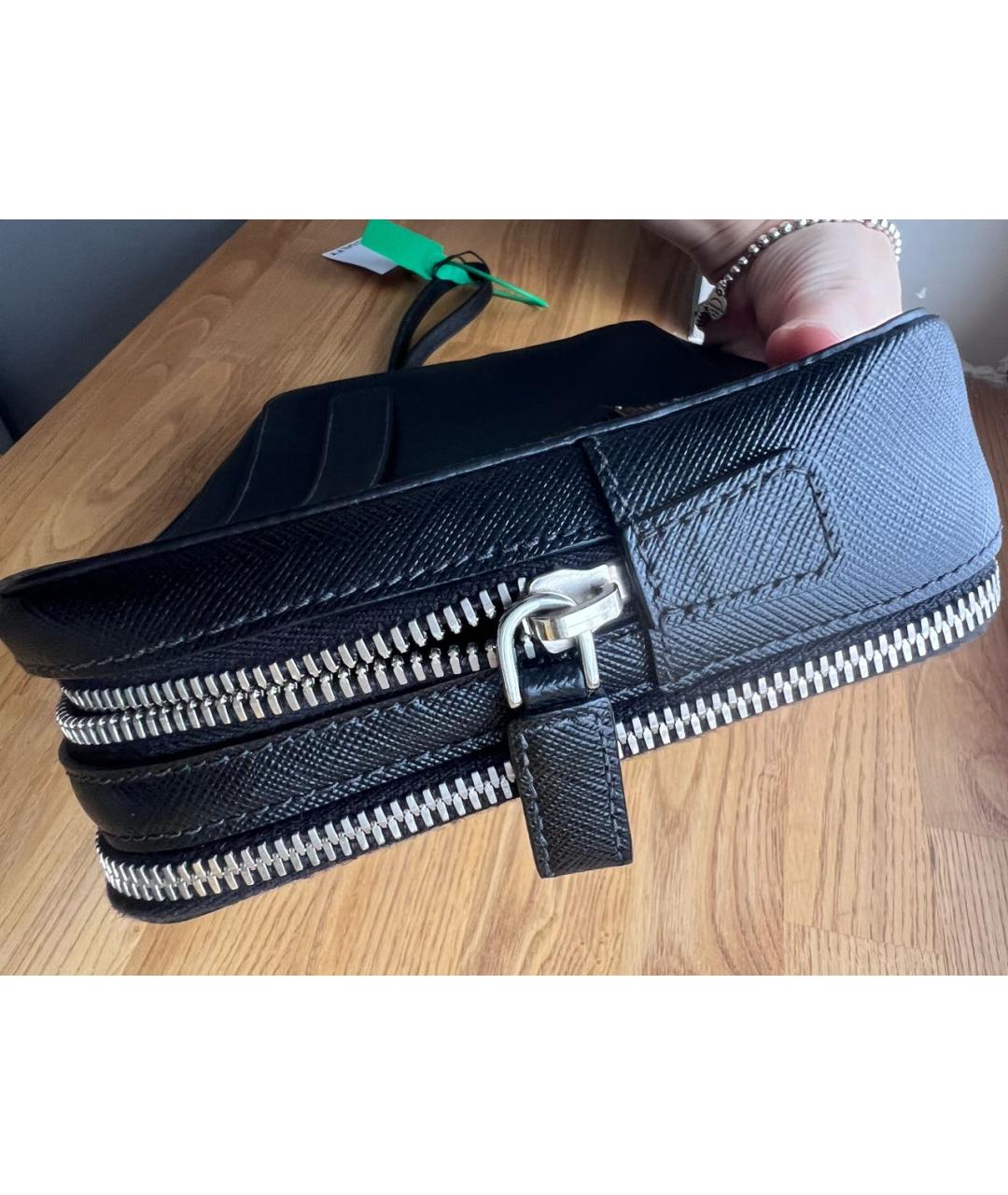 PRADA Черная кожаная барсетка, фото 4