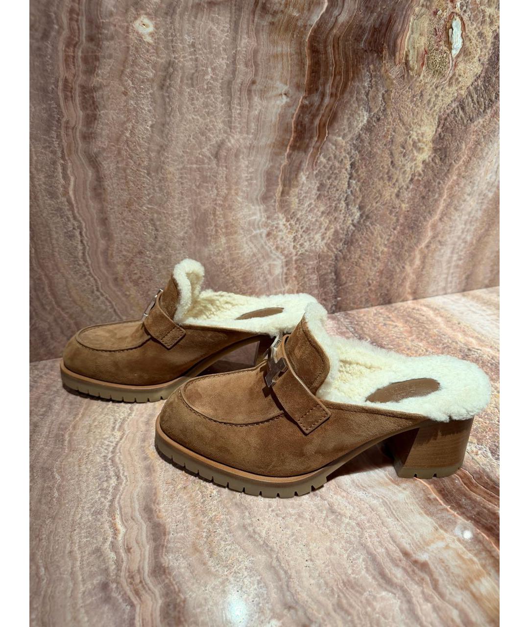 HERMES Горчичные замшевые мюли, фото 5