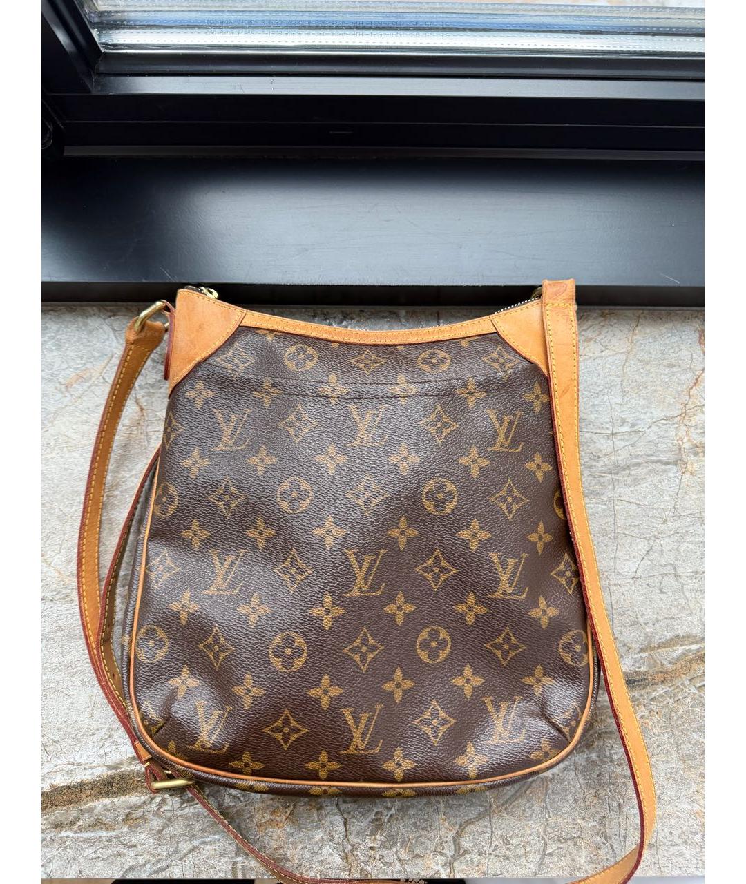 LOUIS VUITTON Коричневая кожаная сумка через плечо, фото 9