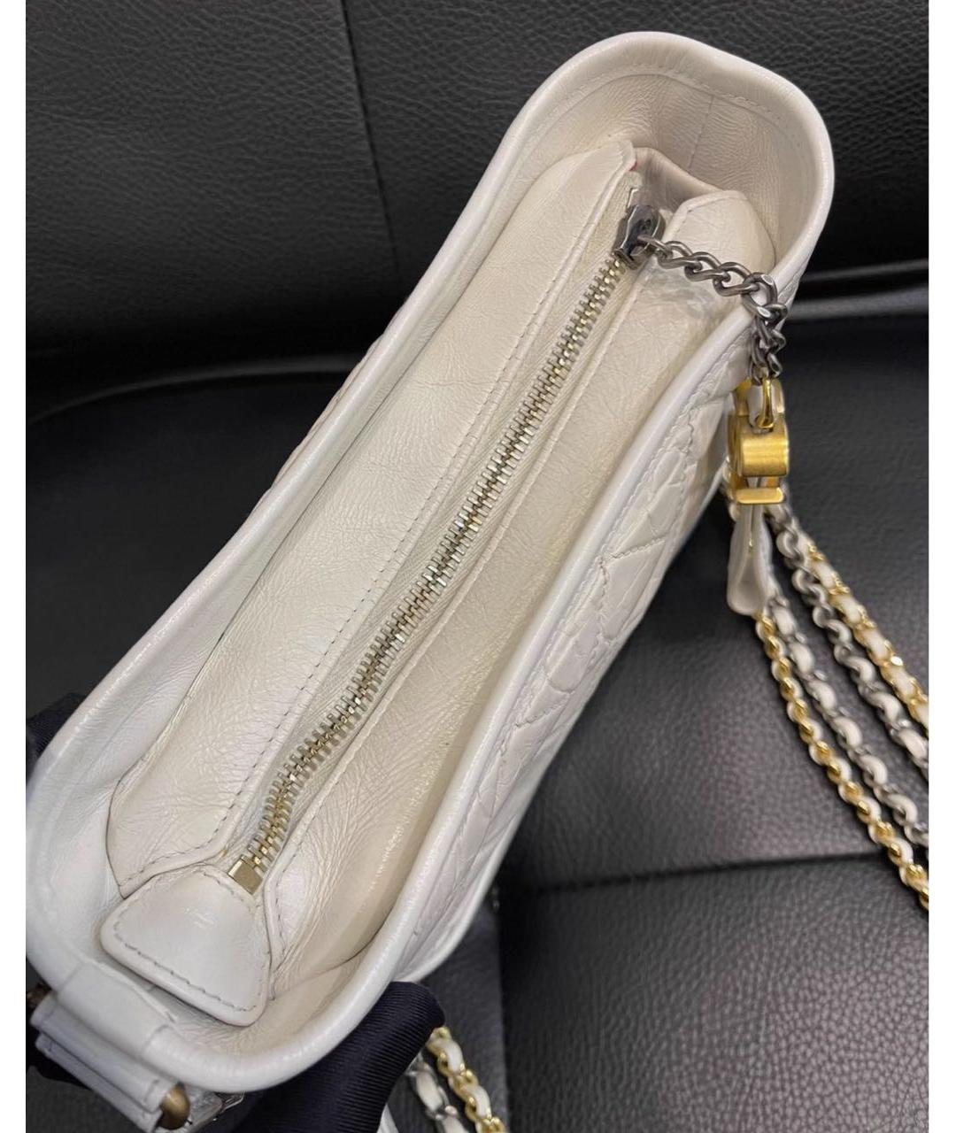 CHANEL Белая кожаная сумка через плечо, фото 4
