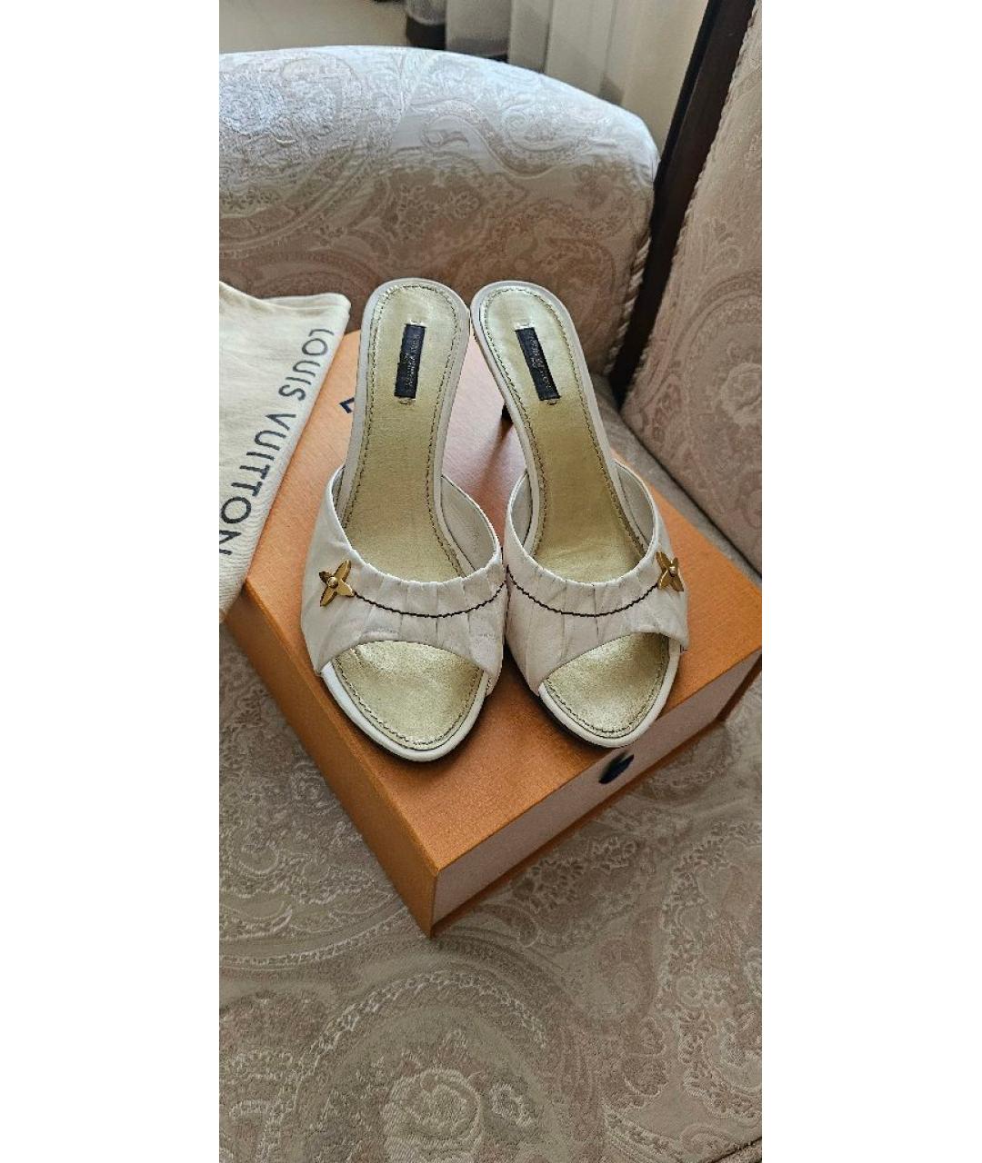 LOUIS VUITTON Бежевые кожаные мюли, фото 2