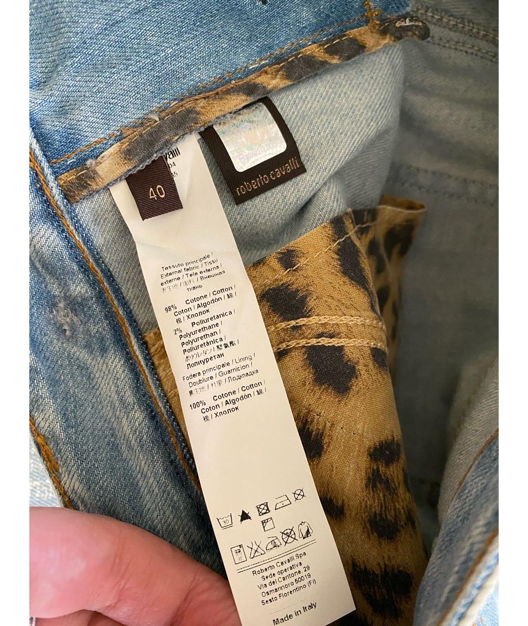 ROBERTO CAVALLI Серебряные хлопко-эластановые прямые джинсы, фото 8