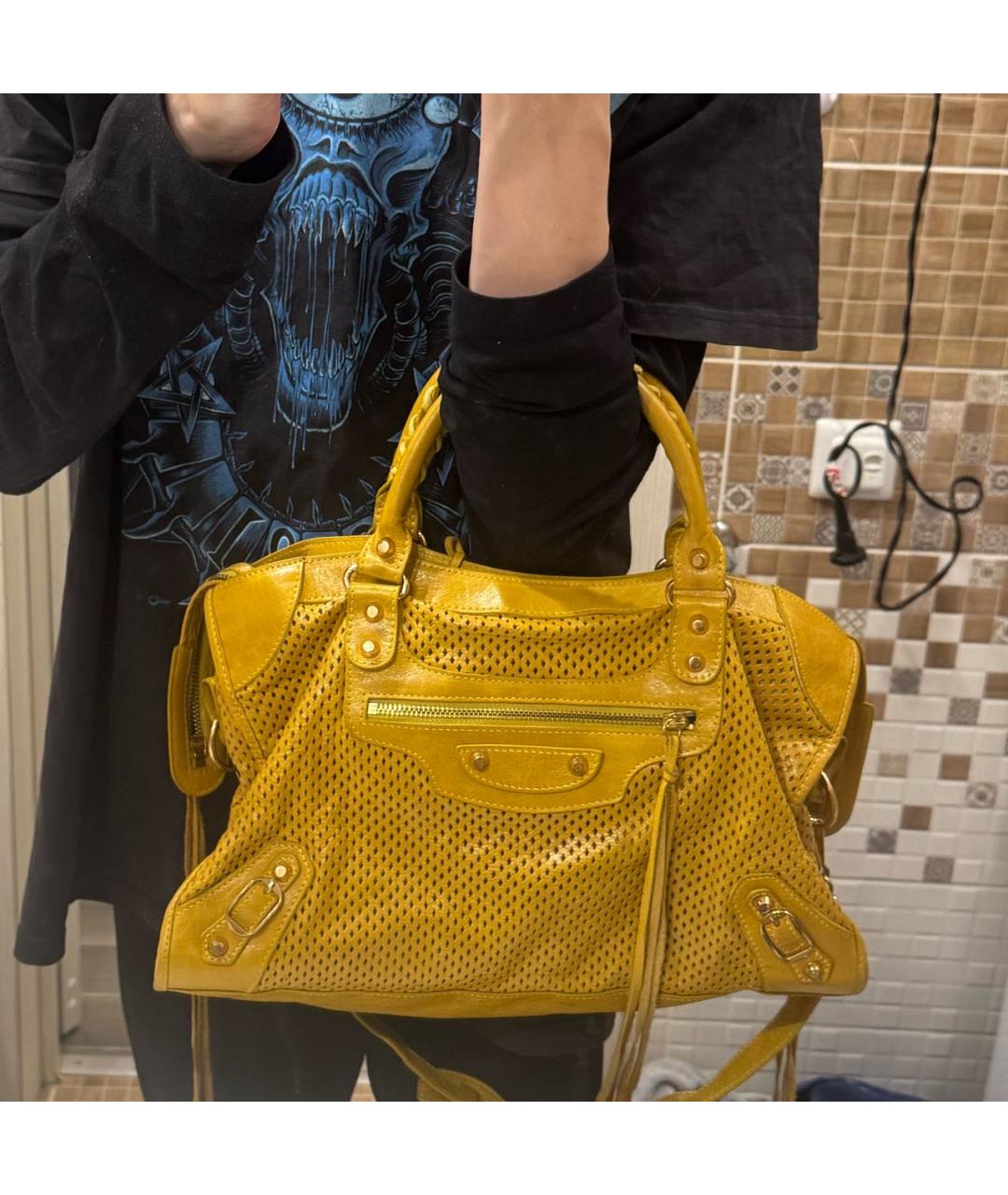 BALENCIAGA Желтая кожаная сумка через плечо, фото 7