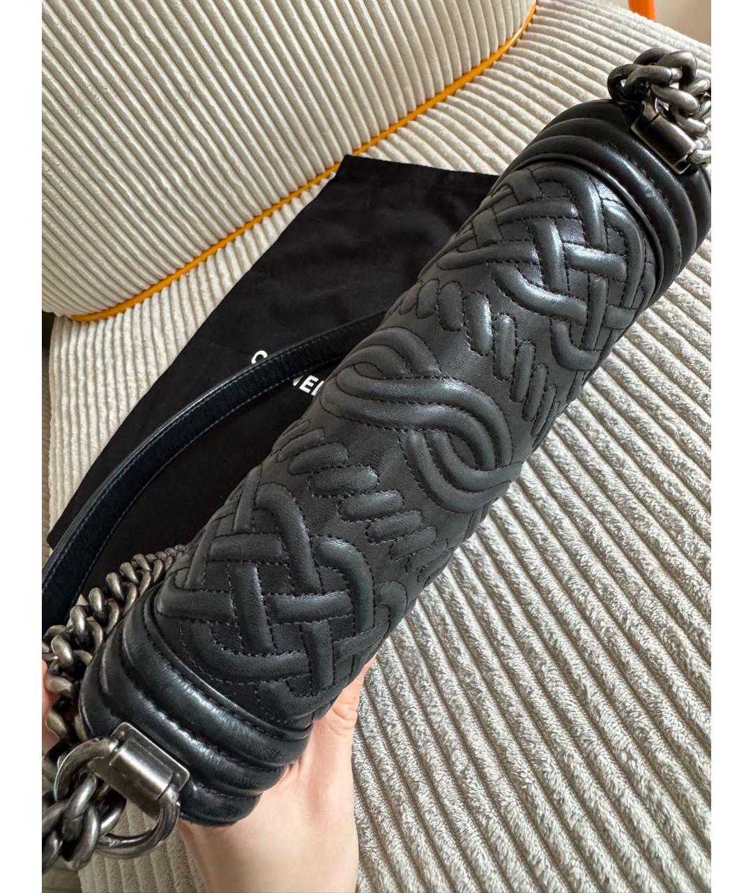 CHANEL Черная кожаная сумка через плечо, фото 3