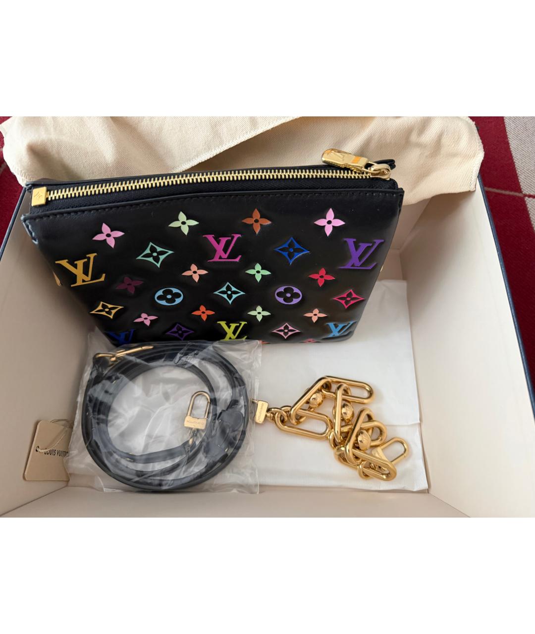 LOUIS VUITTON Черная кожаная сумка через плечо, фото 9