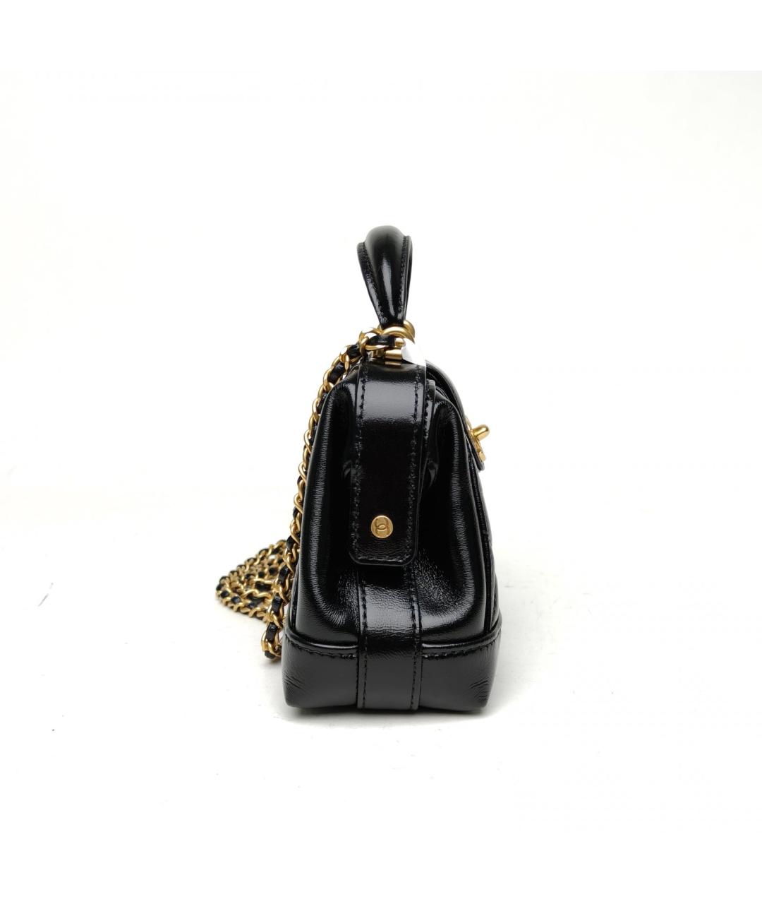 CHANEL Черная сумка с короткими ручками из лакированной кожи, фото 5