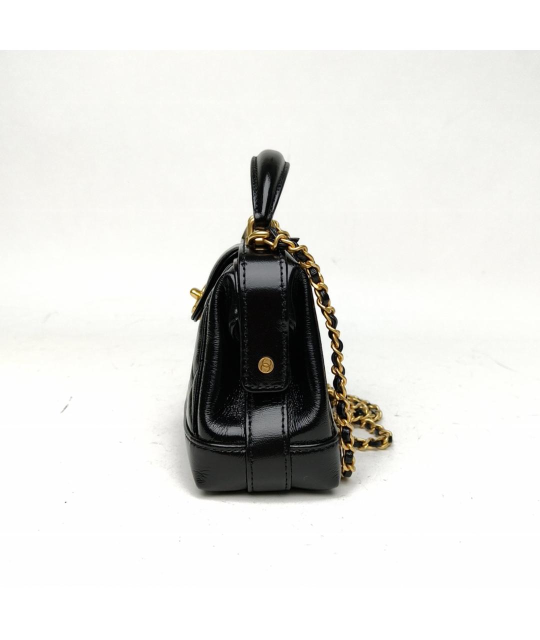 CHANEL Черная сумка с короткими ручками из лакированной кожи, фото 3