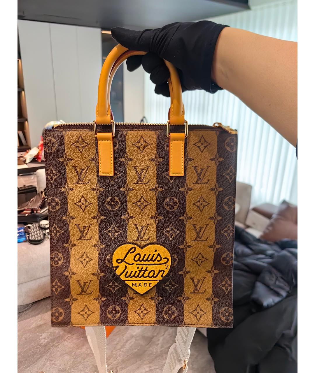 LOUIS VUITTON Коричневая сумка через плечо, фото 8