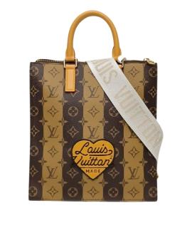 LOUIS VUITTON Сумка через плечо