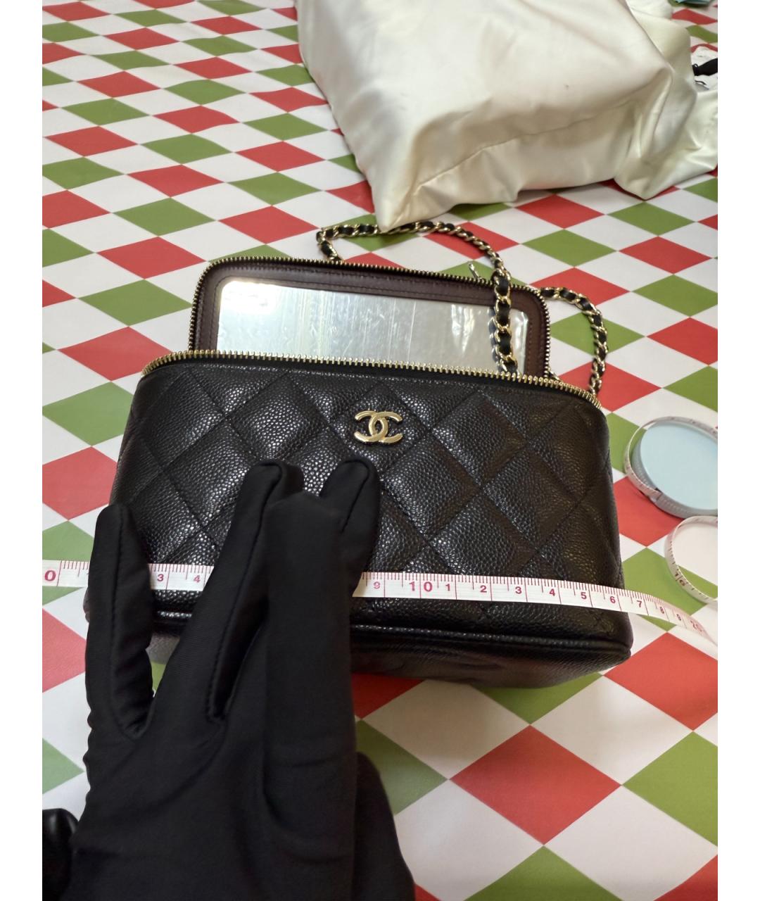 CHANEL Черная кожаная сумка через плечо, фото 9