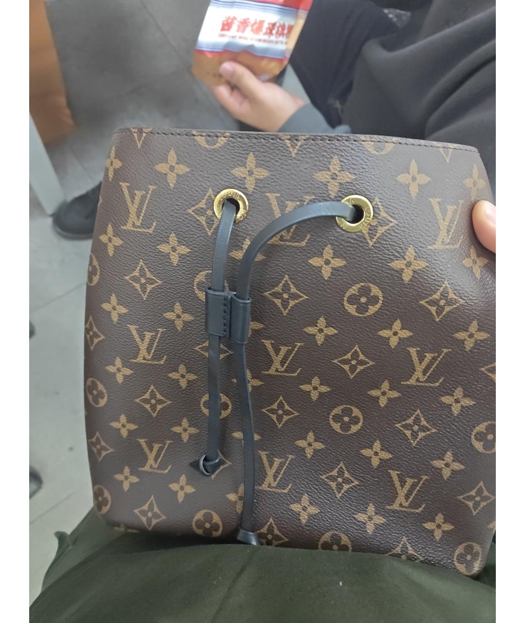LOUIS VUITTON Коричневая сумка через плечо, фото 8