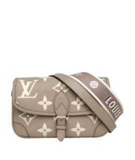 LOUIS VUITTON Сумка через плечо