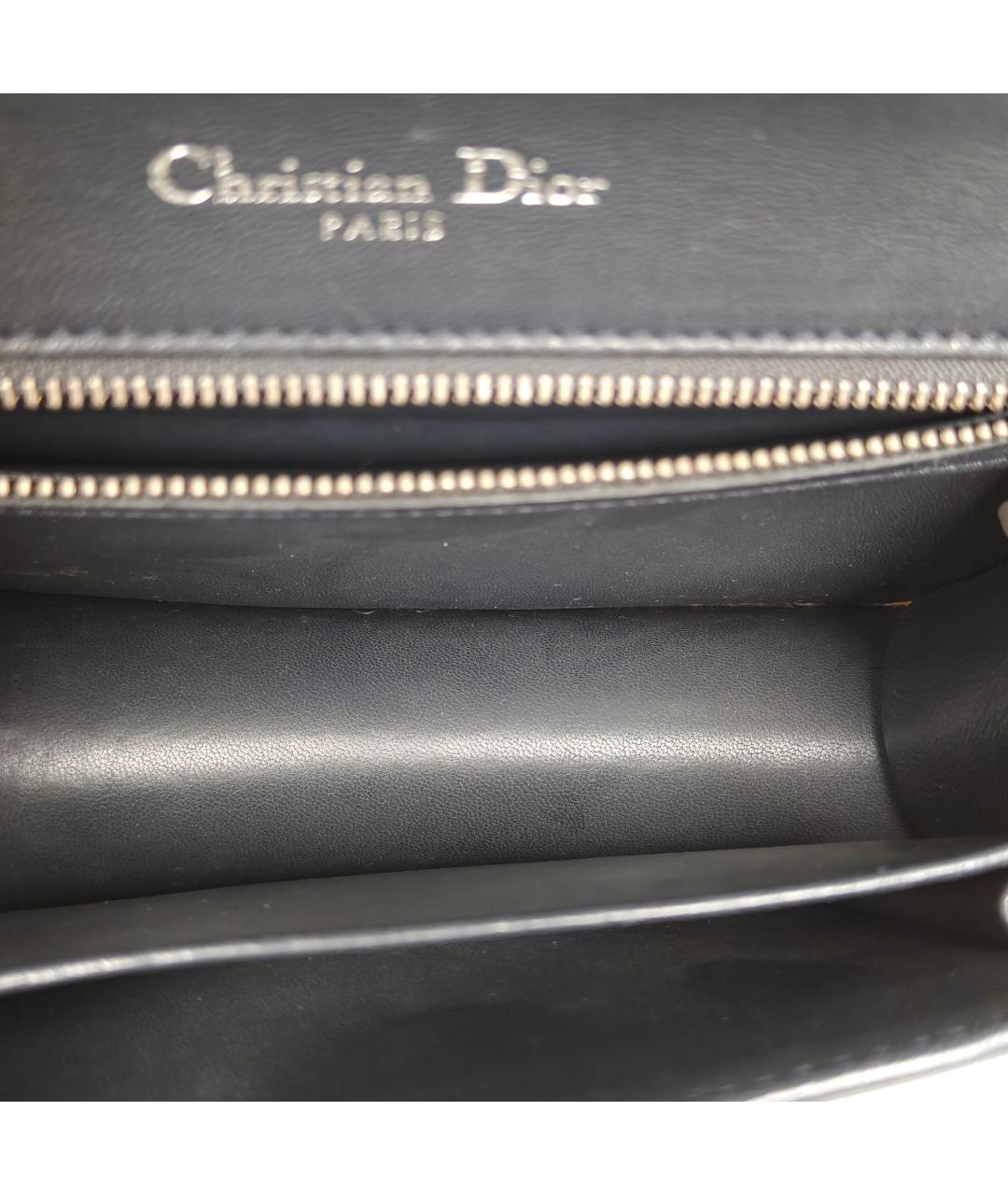 CHRISTIAN DIOR Серебряная сумка через плечо из лакированной кожи, фото 7