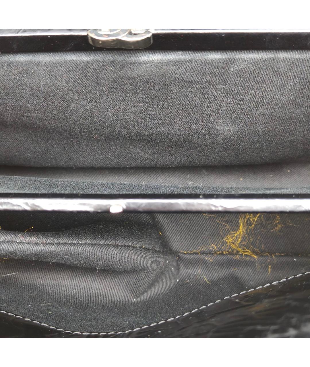 CHANEL Черная сумка через плечо из лакированной кожи, фото 8