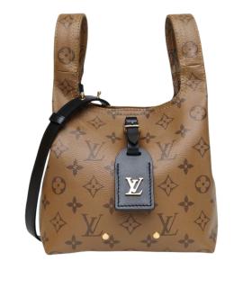 LOUIS VUITTON Сумка через плечо