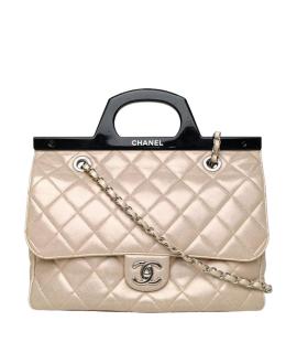 CHANEL Сумка через плечо