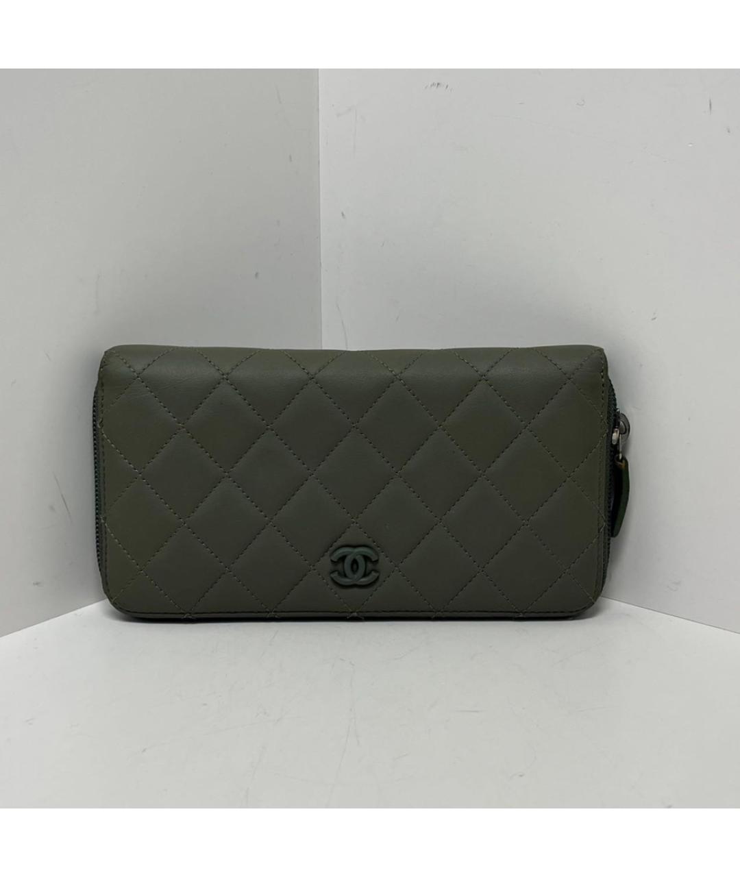 CHANEL Зеленый кошелек, фото 9