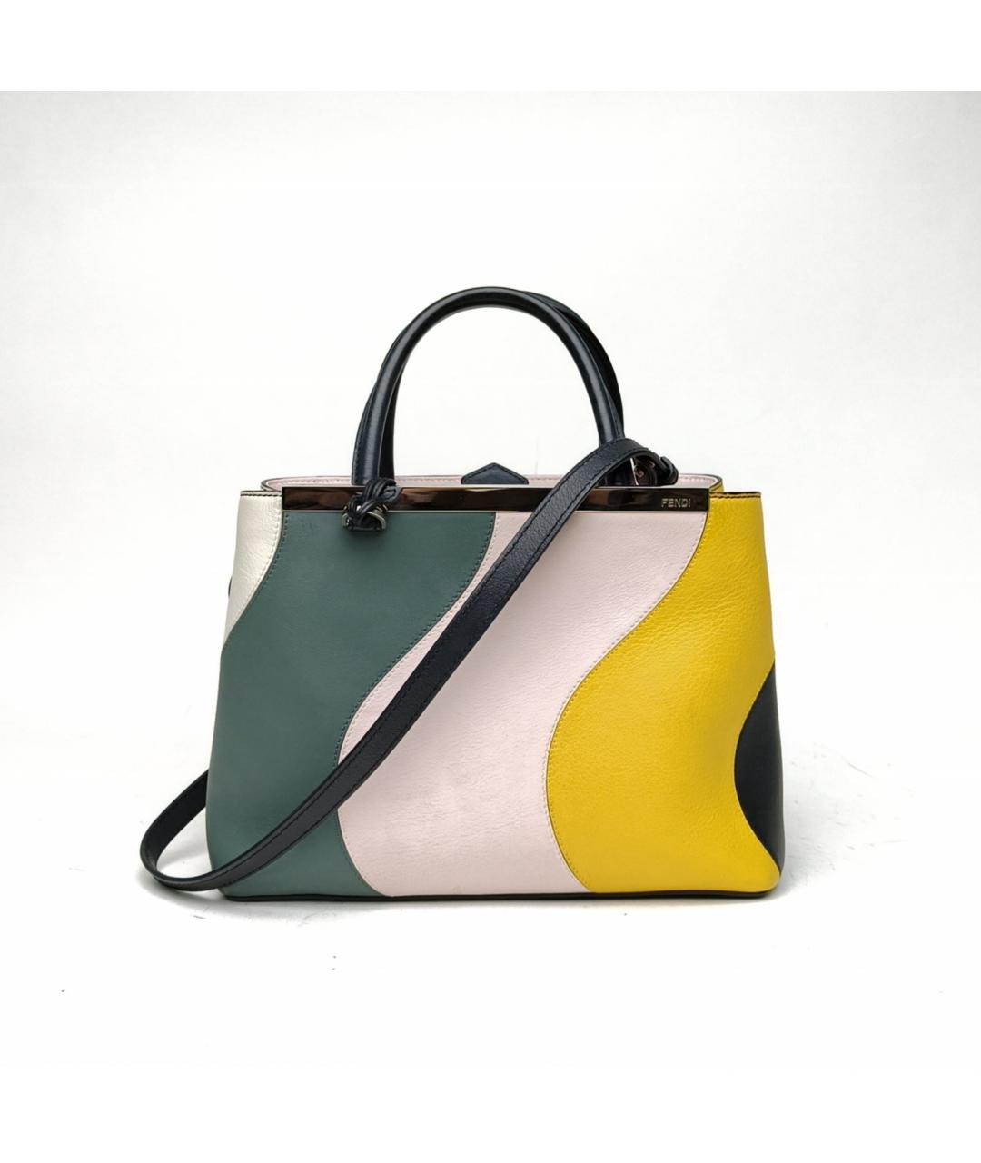 FENDI Кожаная сумка с короткими ручками, фото 2
