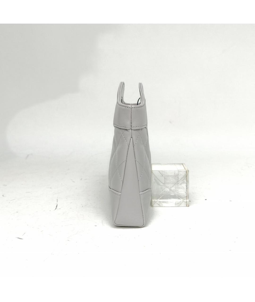 CHANEL Серая кожаная сумка с короткими ручками, фото 3