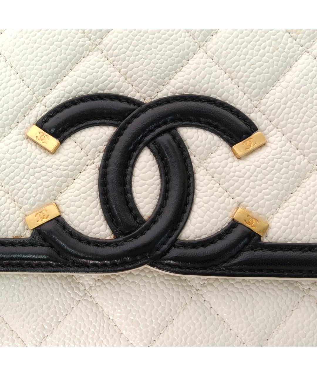 CHANEL Белая кожаная сумка через плечо, фото 7