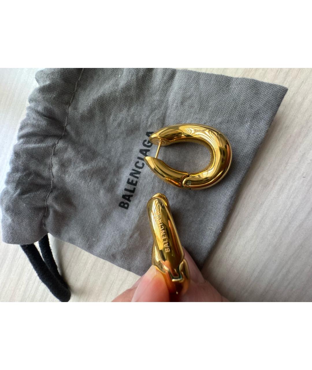 BALENCIAGA Золотые металлические серьги, фото 3