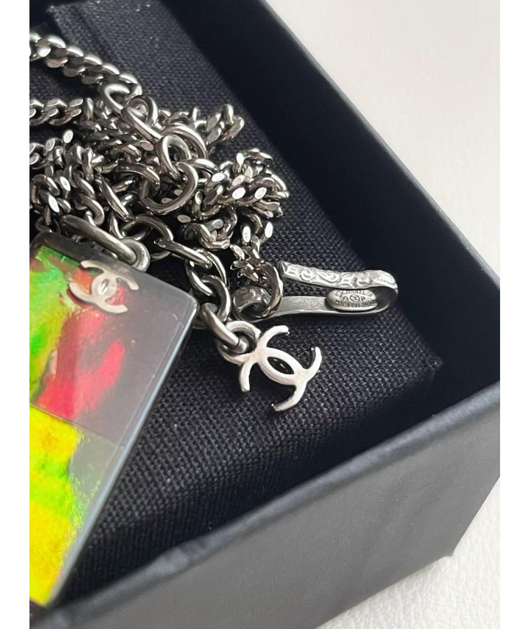 CHANEL Мульти пластиковый кулон, фото 5