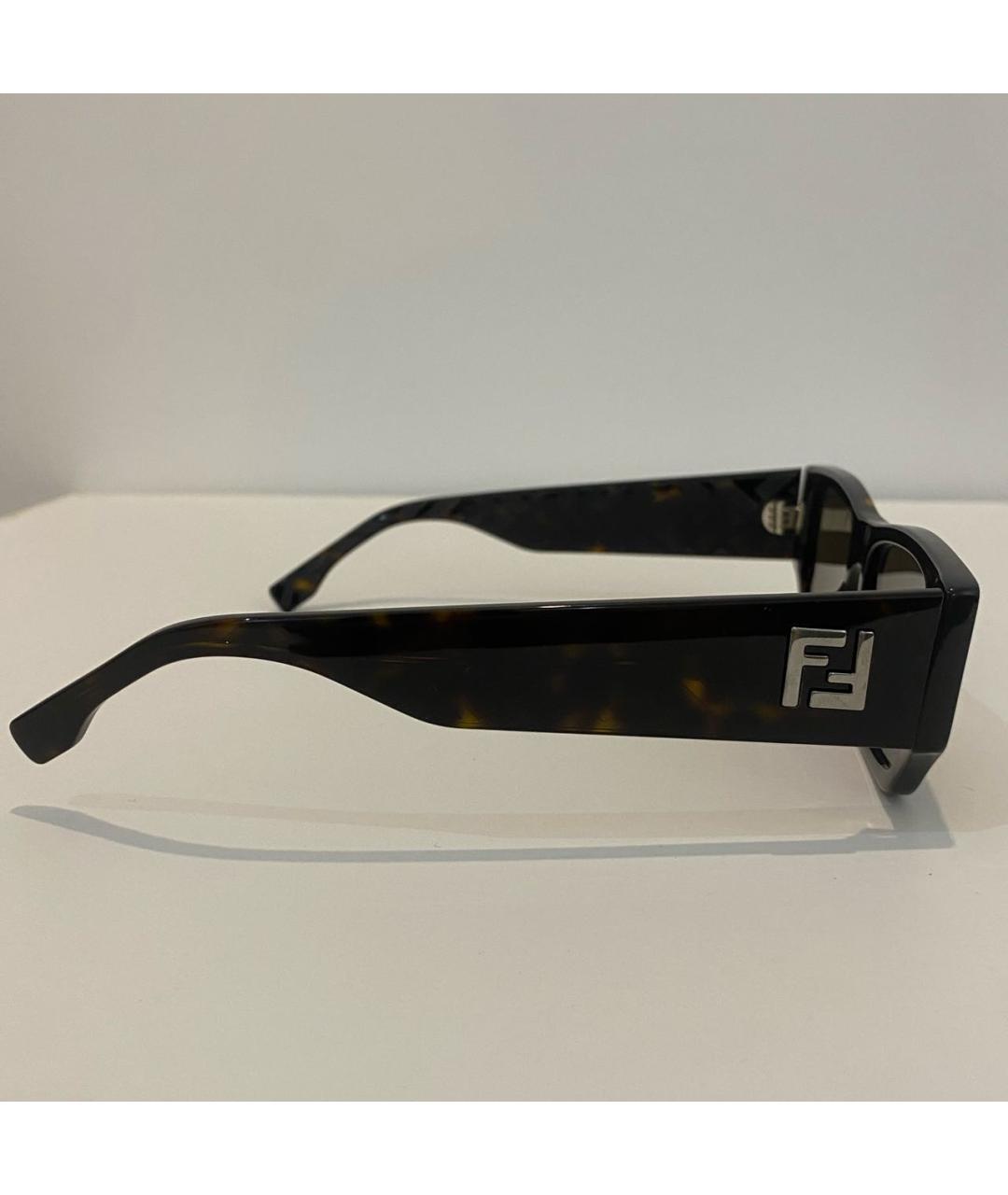 FENDI Коричневые пластиковые солнцезащитные очки, фото 2