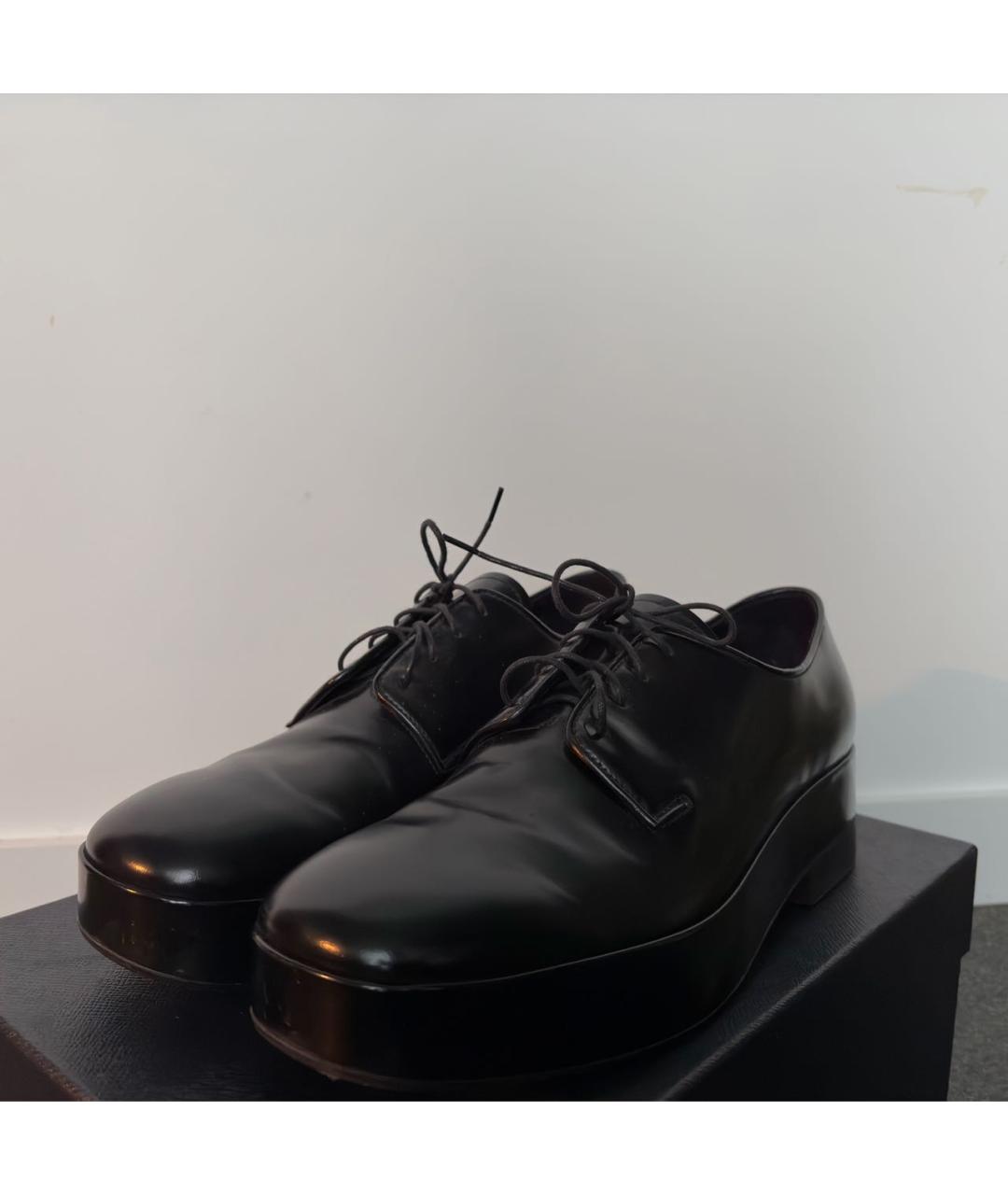 PRADA Черные кожаные низкие ботинки, фото 2