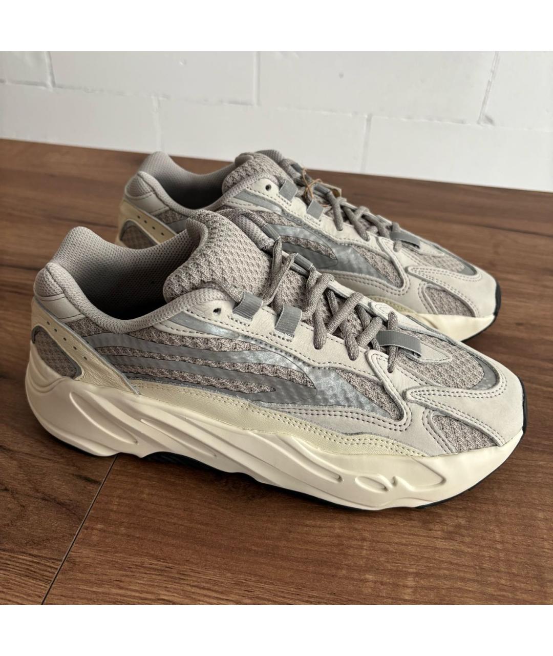 ADIDAS YEEZY Серебряные низкие кроссовки / кеды, фото 2