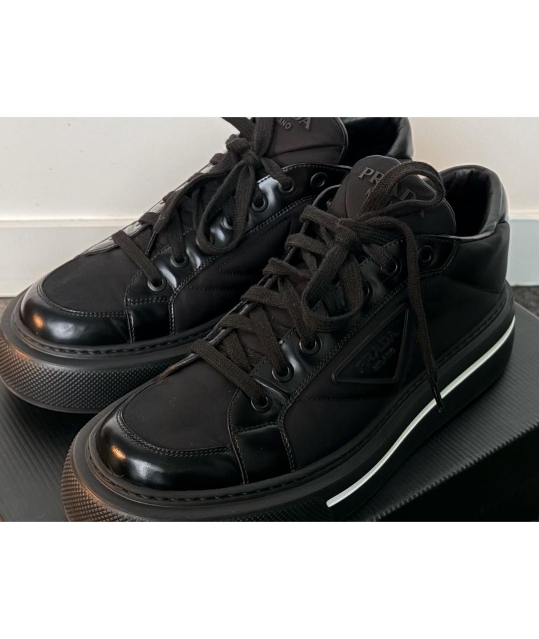 PRADA Черные кожаные низкие кроссовки / кеды, фото 2