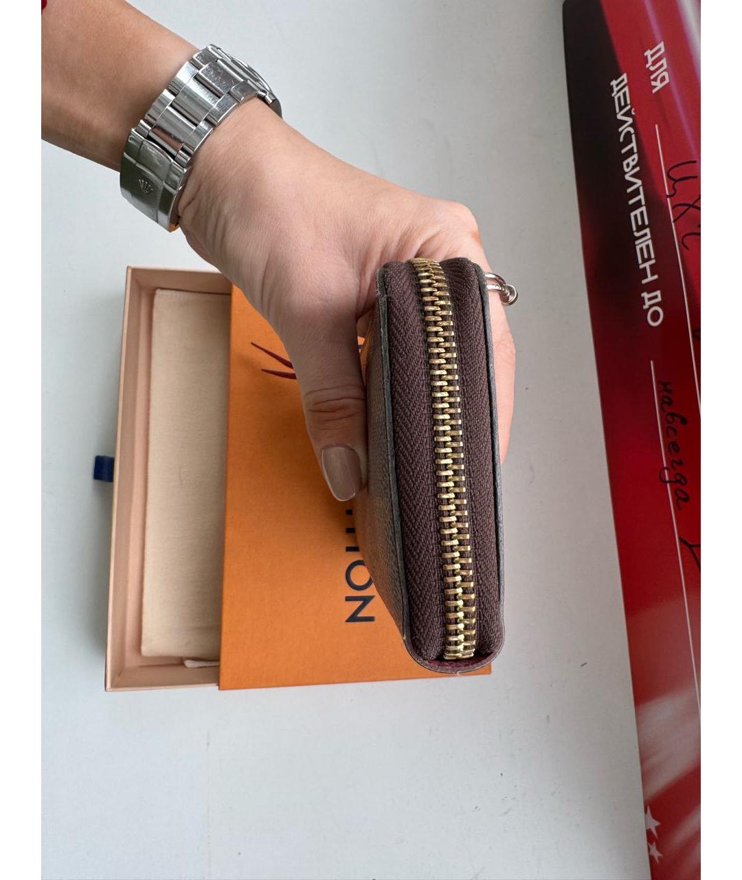 LOUIS VUITTON Коричневый кожаный кошелек, фото 6