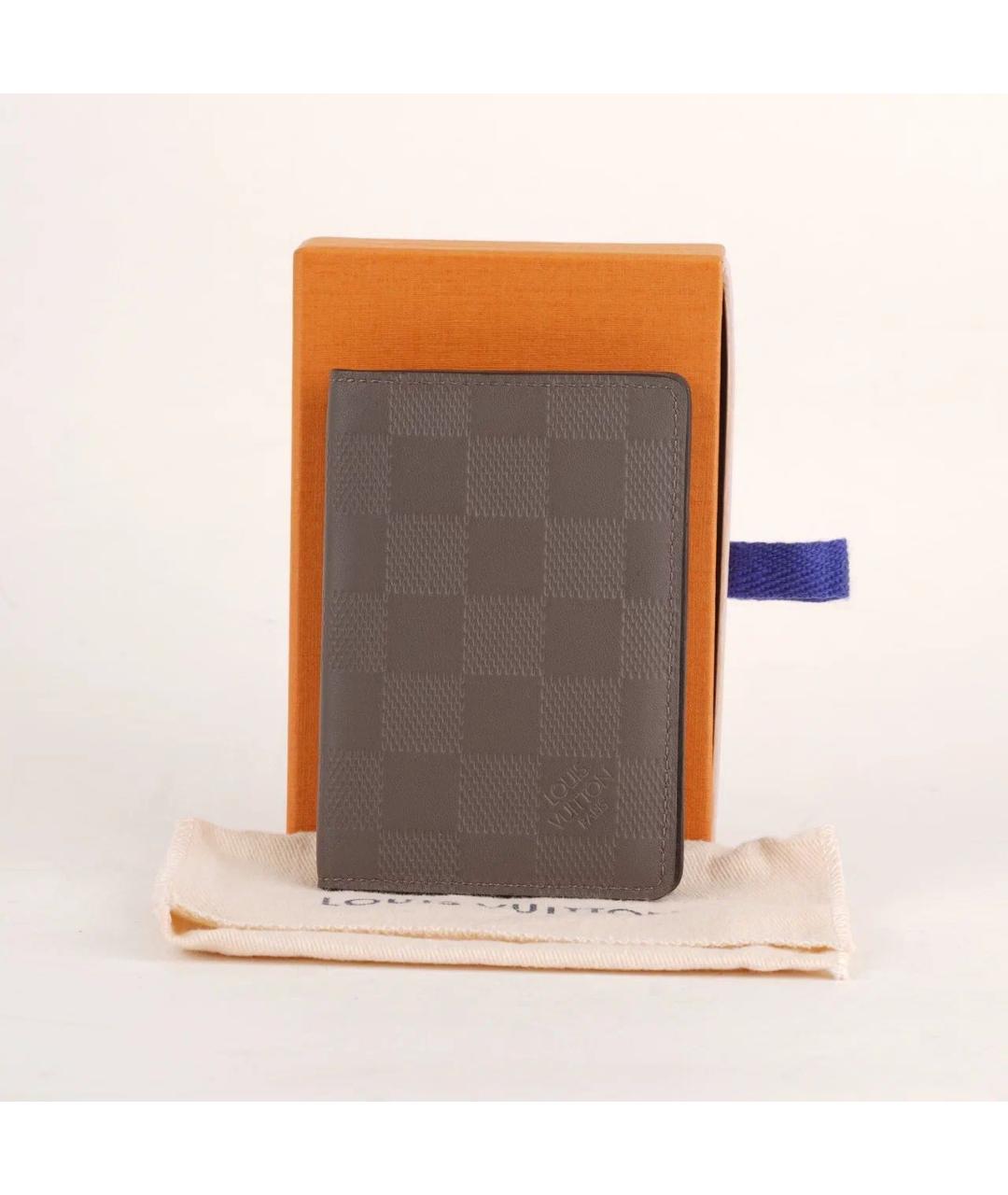 LOUIS VUITTON Коричневый кожаный кардхолдер, фото 2