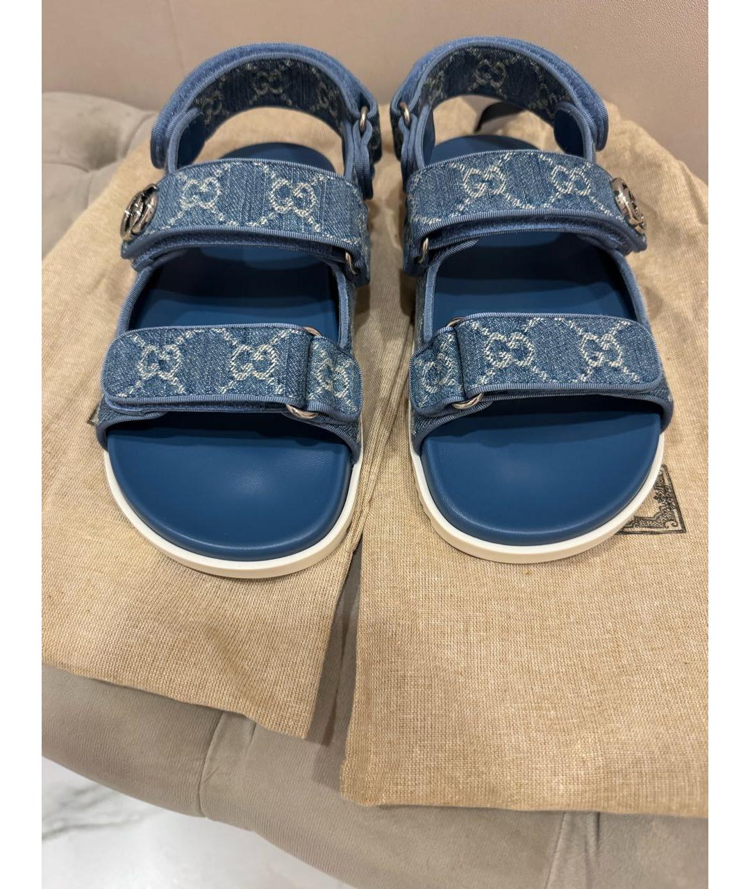 GUCCI Синие текстильные сандалии, фото 2
