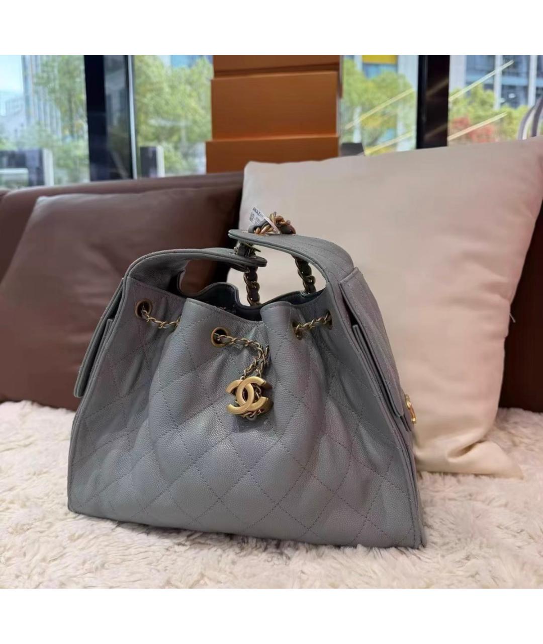 CHANEL Серая кожаная сумка через плечо, фото 2