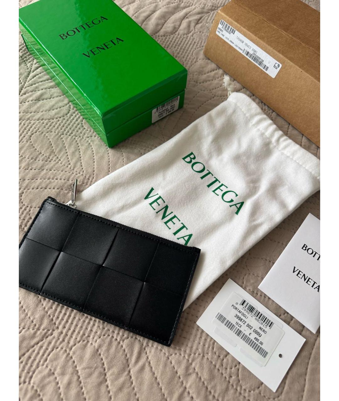 BOTTEGA VENETA Черный кожаный кардхолдер, фото 3