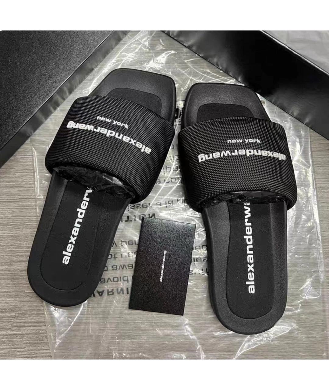 ALEXANDER WANG Черные резиновые шлепанцы, фото 6