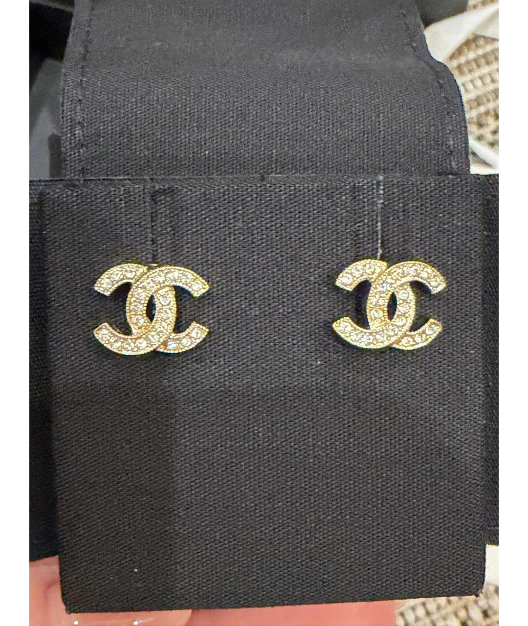 CHANEL Золотые металлические серьги, фото 9