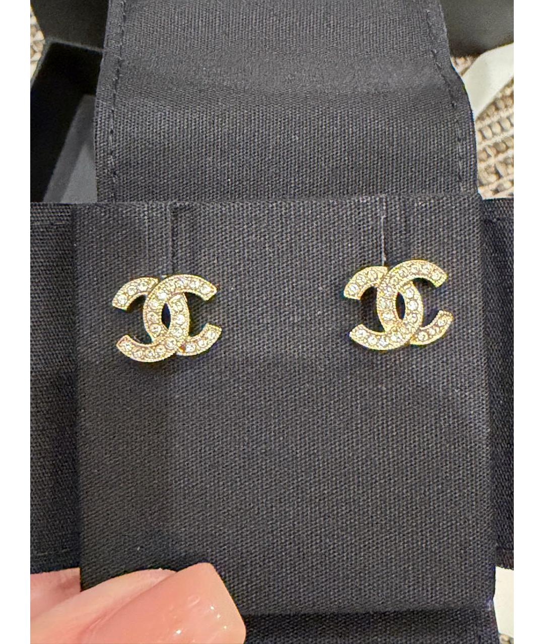 CHANEL Золотые металлические серьги, фото 5