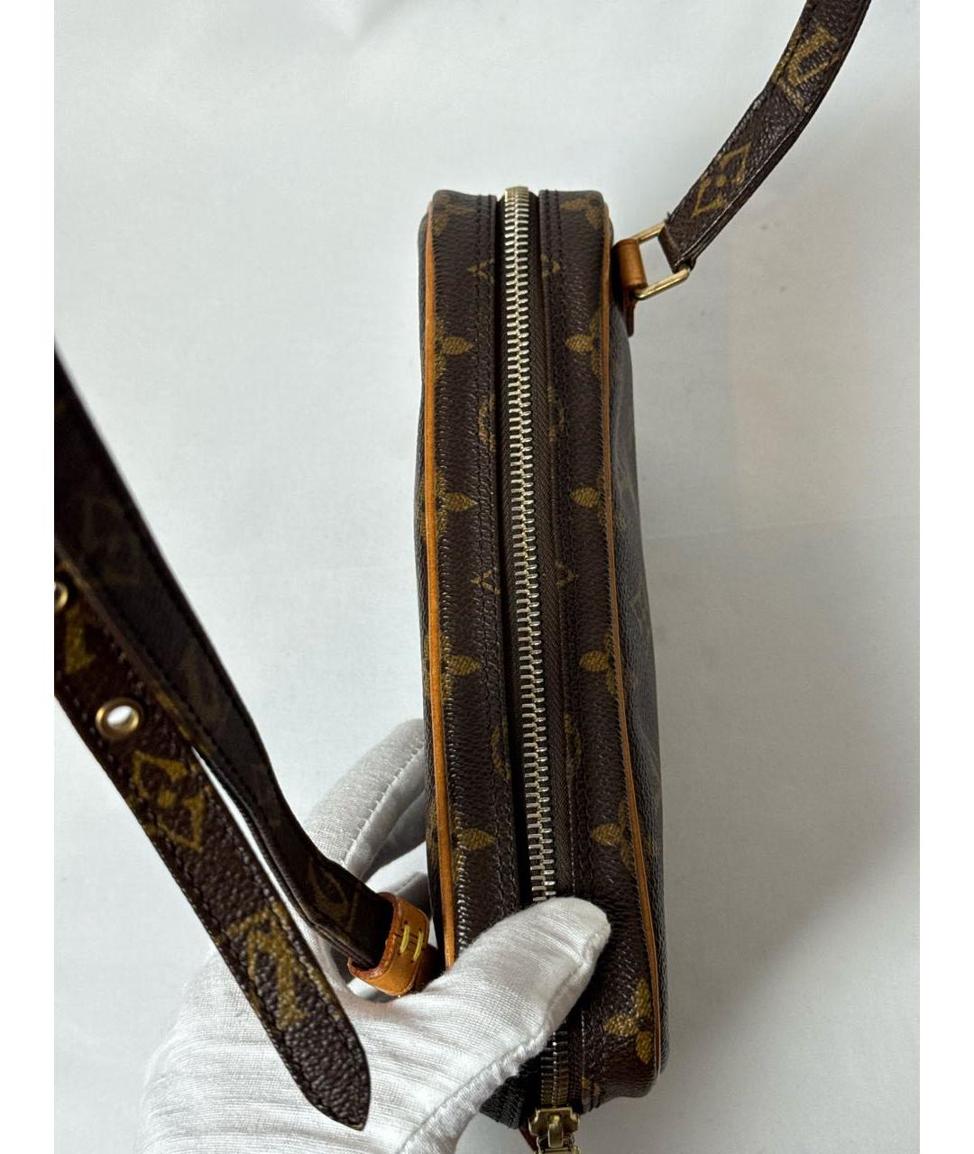 LOUIS VUITTON Коричневая сумка на плечо, фото 6