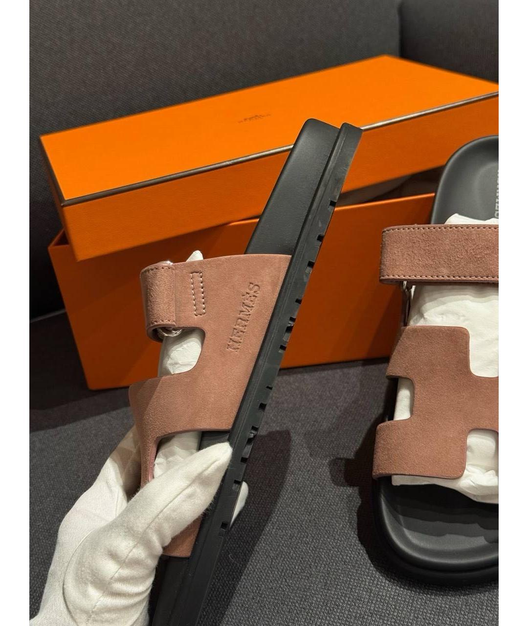 HERMES Розовые замшевые шлепанцы, фото 4