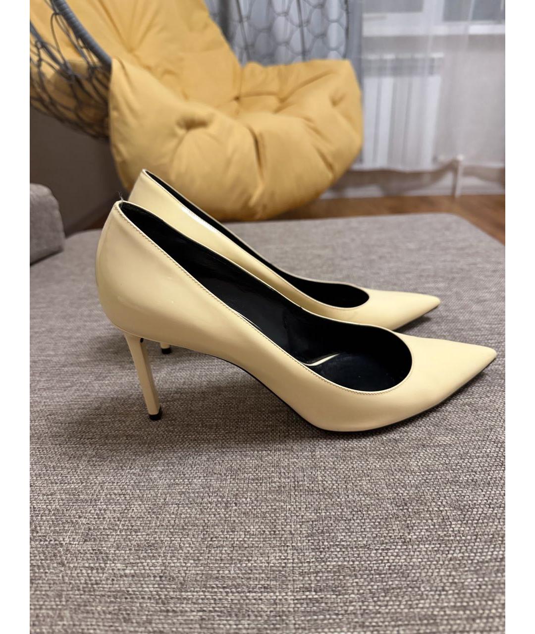SAINT LAURENT Желтые туфли из лакированной кожи, фото 8