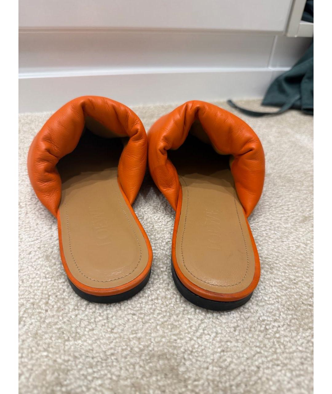 LOEWE Оранжевое кожаные сабо, фото 4